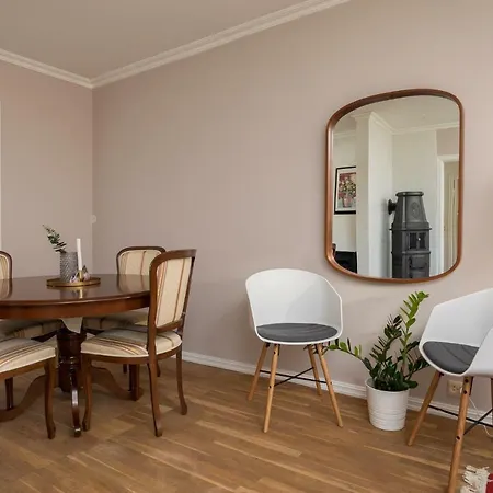 Grand Apartment