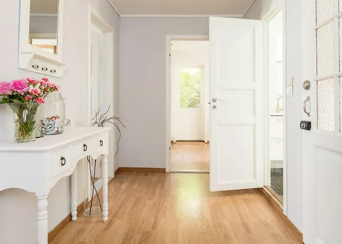 斯塔万格格兰德别墅 公寓 *