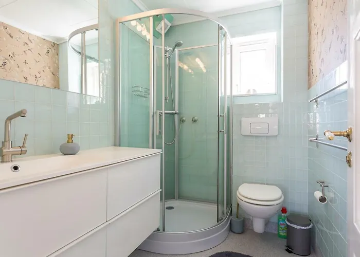 斯塔万格格兰德别墅 公寓 *